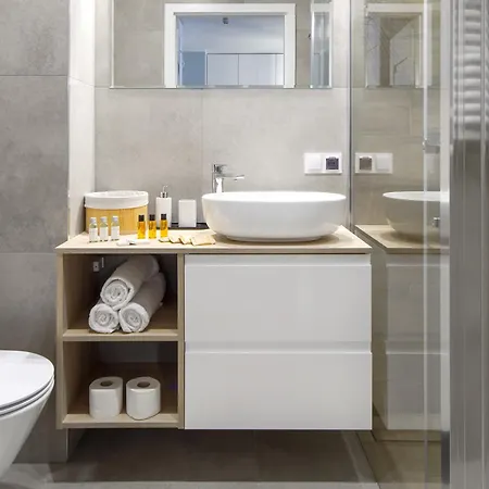 Sea And With Balcony By Rentujemy Διαμέρισμα *